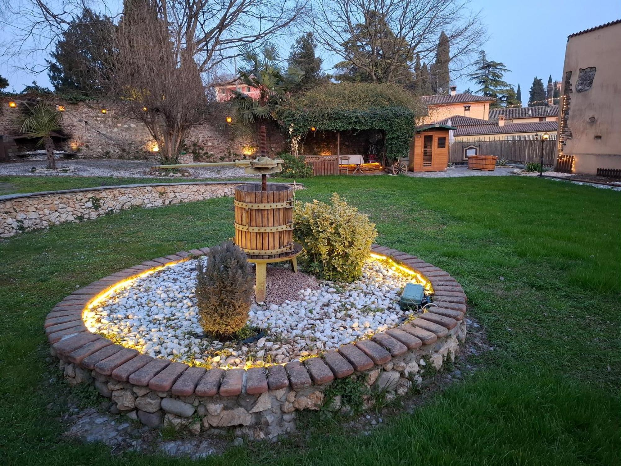 B&B Corte Colli Antichi Sona Kültér fotó